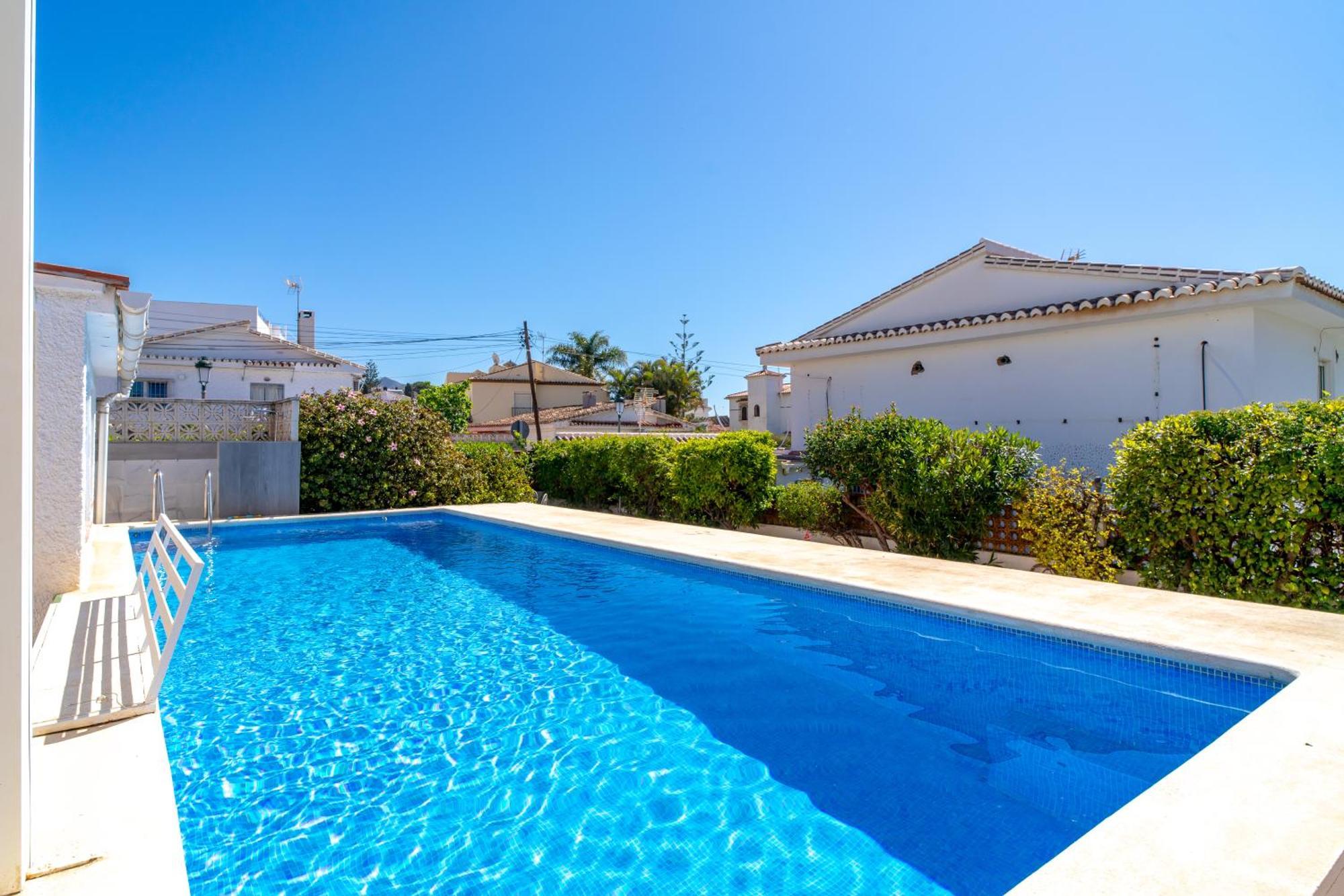 Sevilla Casasol Villa *